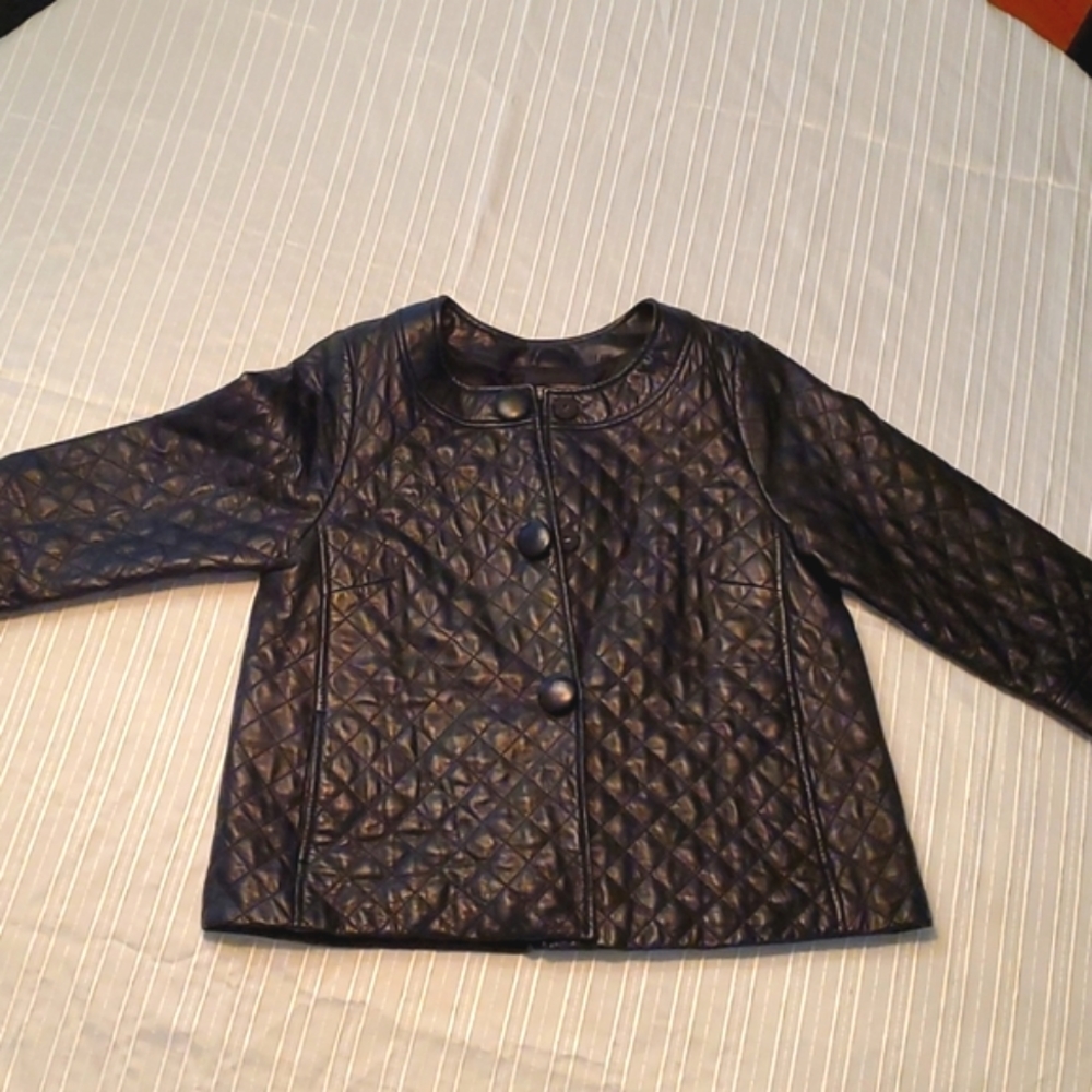 VINCE. Leather quilted cropped jacket